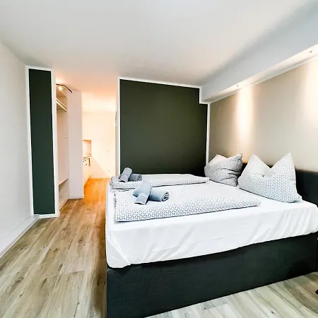 Qonroom - As Individual As - Kaiserstrasse Minden (North Rhine-Westphalia)