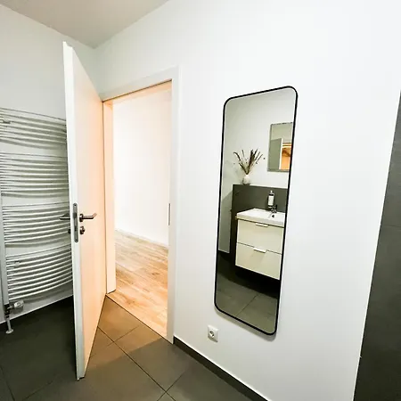 Qonroom - As Individual As - Kaiserstrasse Minden (North Rhine-Westphalia)